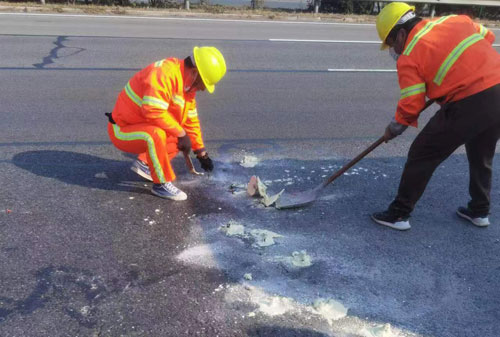 天坛街道公路下沉注浆加固